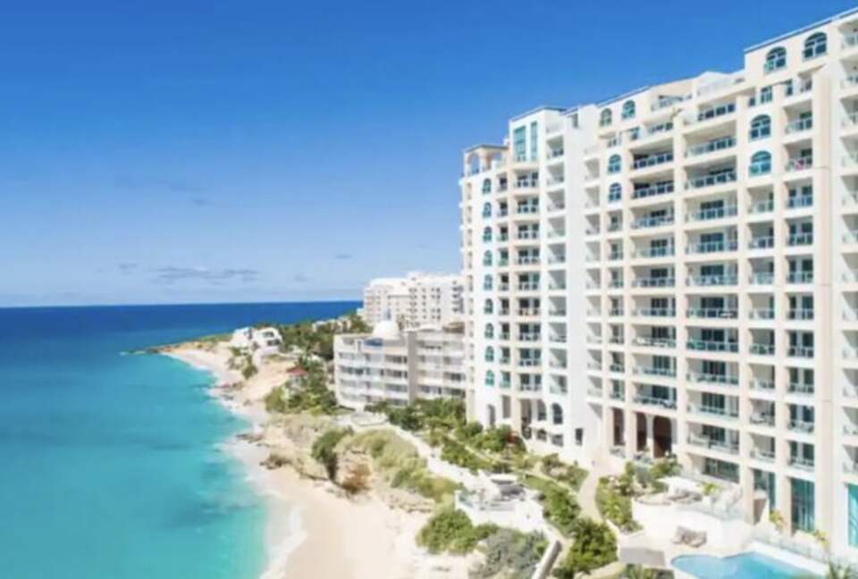 The Cliff Luxury Oceanfront Condo w/ Private Beach - Cupecoy, Sint Maarten (Dutch part)