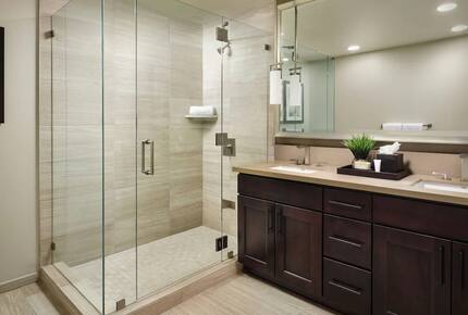 Northstar Lodge, Lake Tahoe - Three-Bedroom Residence - Truckee, California