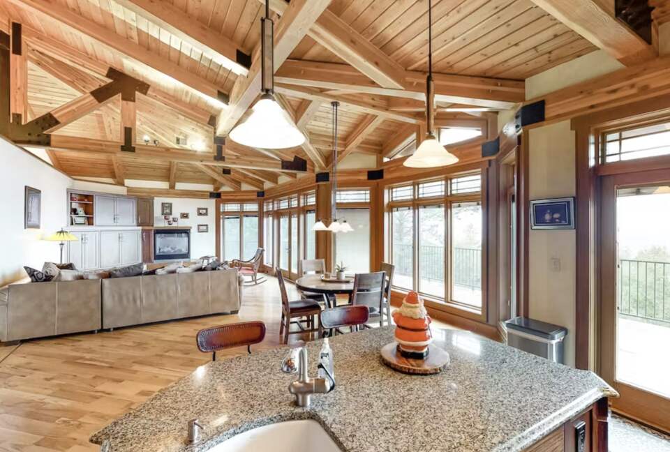 High Road Estate - Kalispell, Montana