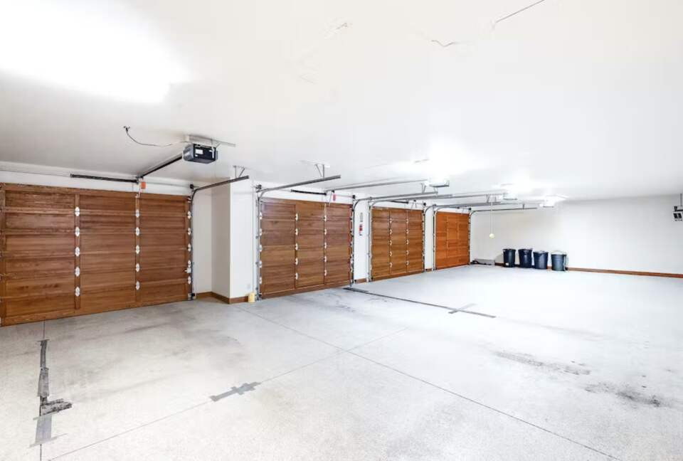 High Road Estate - Kalispell, Montana