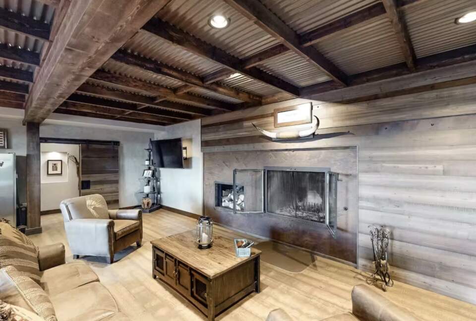 High Road Estate - Kalispell, Montana