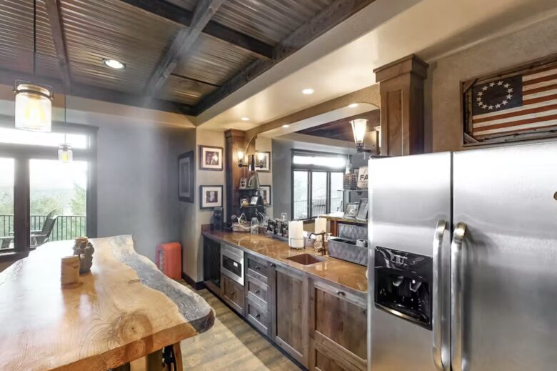 High Road Estate - Kalispell, Montana