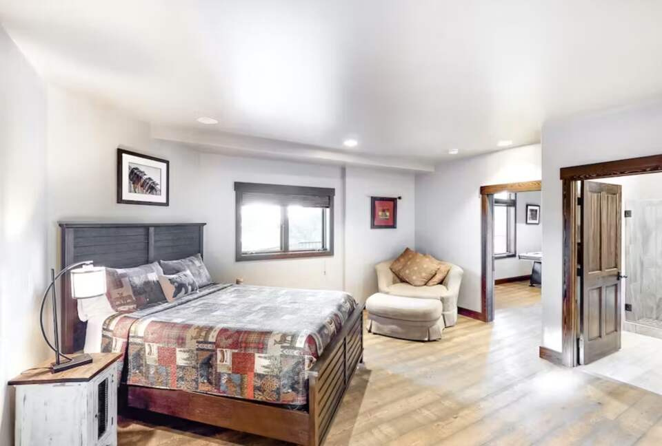 High Road Estate - Kalispell, Montana