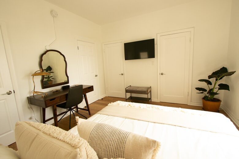 Venice Beachfront Getaway on the Boardwalk - Los Angeles, California