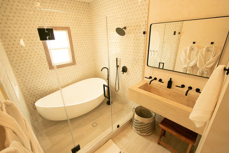 Venice Beachfront Getaway on the Boardwalk - Los Angeles, California