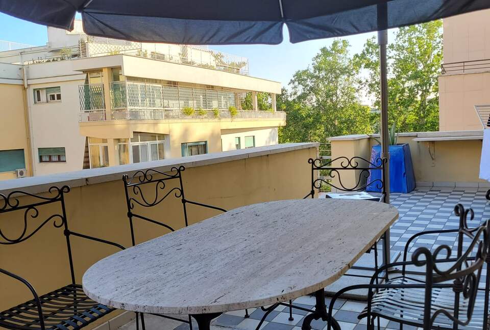 Apartment ideally located in the heart of Rome - Rome, Italy