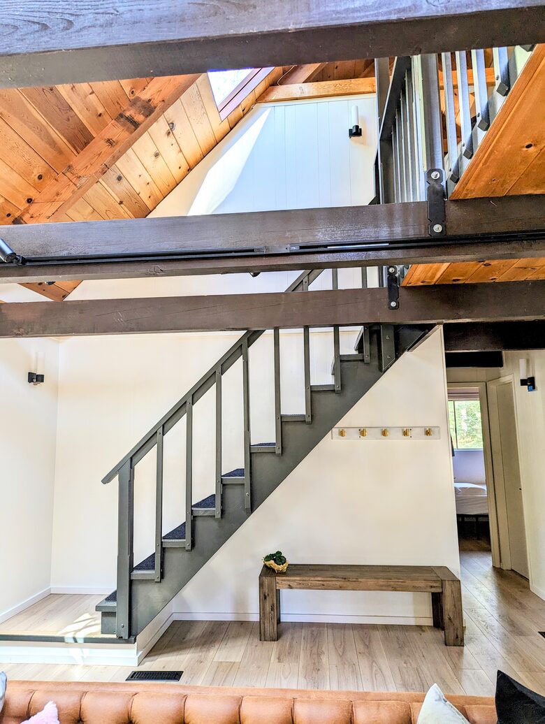 Modern Cabin in Blue Lake Springs - Arnold, California