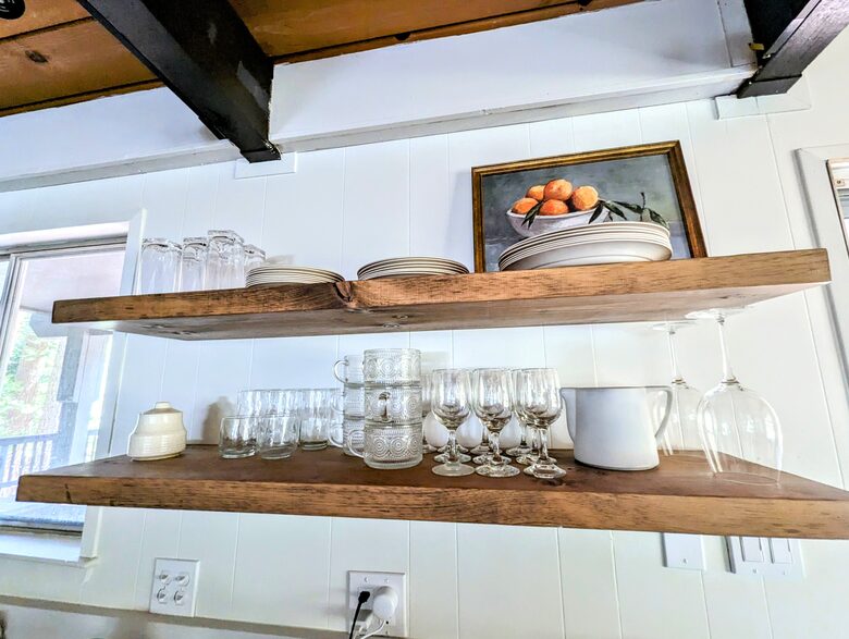 Modern Cabin in Blue Lake Springs - Arnold, California