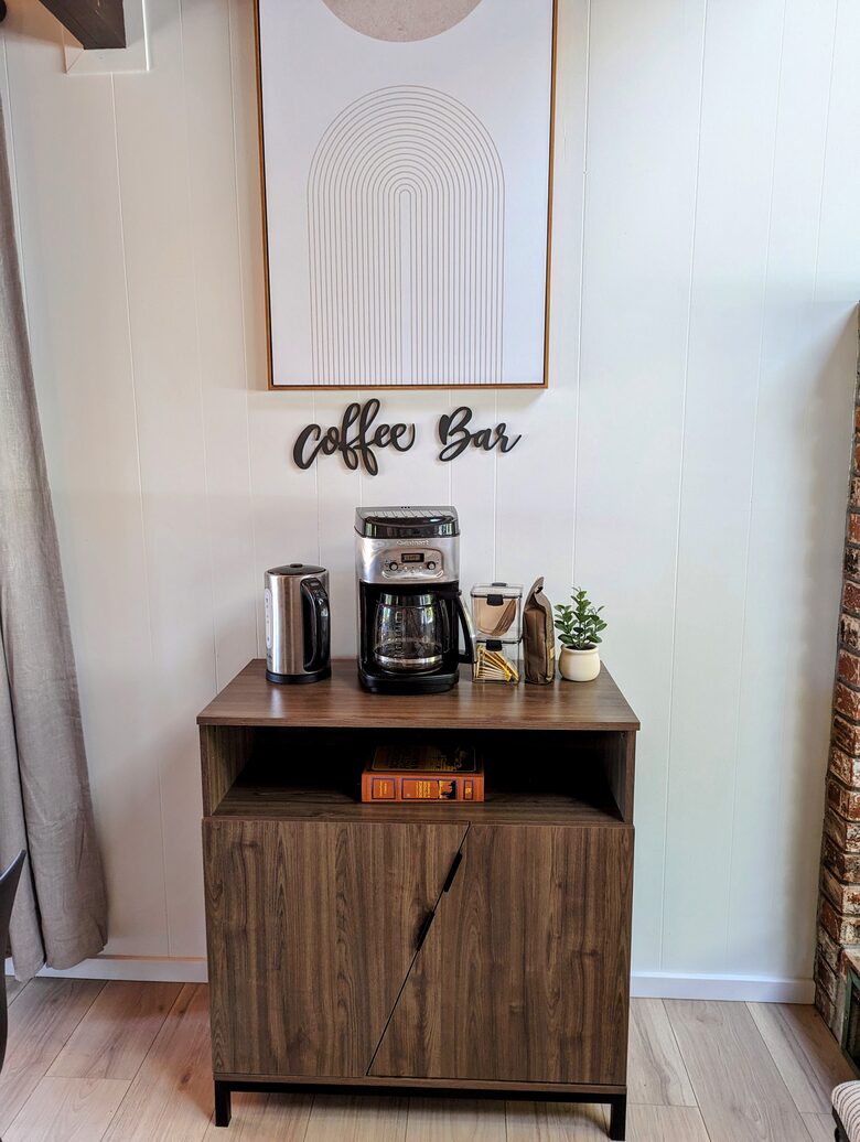 Modern Cabin in Blue Lake Springs - Arnold, California