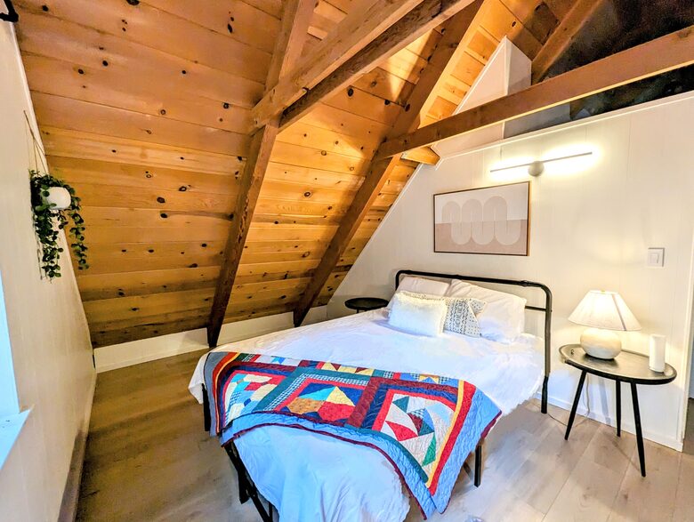 Modern Cabin in Blue Lake Springs - Arnold, California