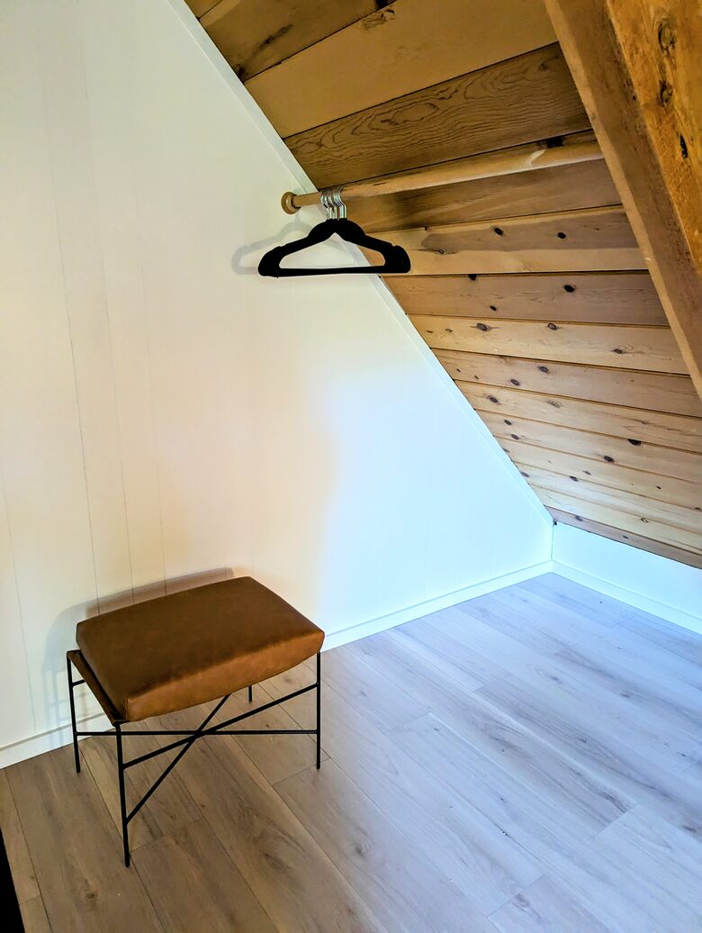 Modern Cabin in Blue Lake Springs - Arnold, California