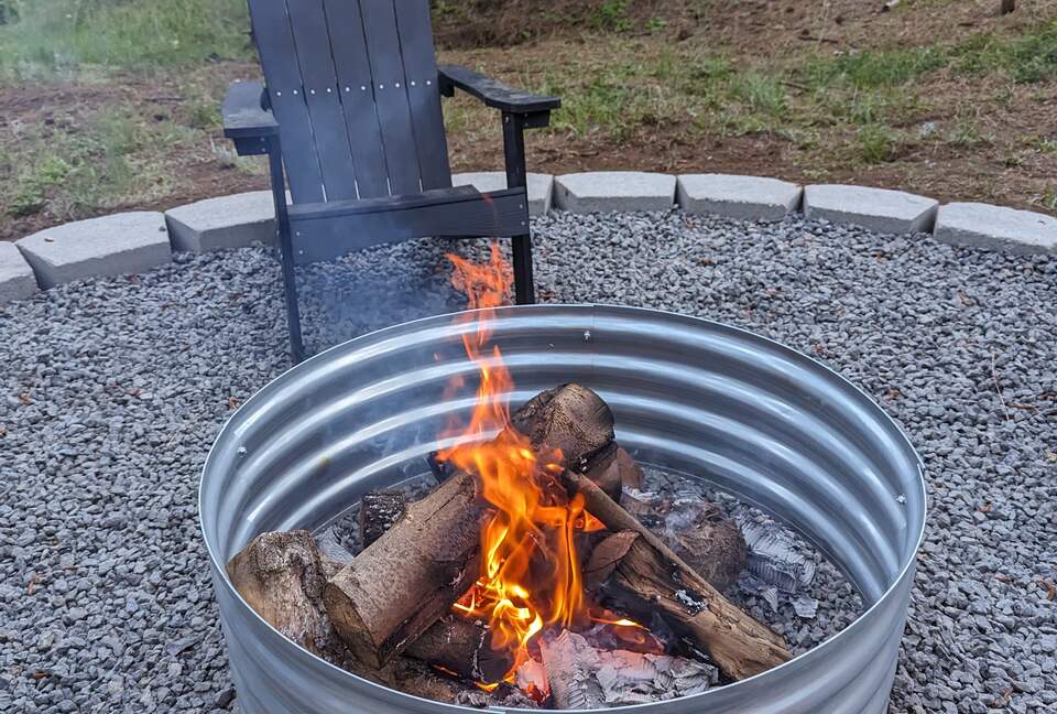 Modern Cabin in Blue Lake Springs - Arnold, California