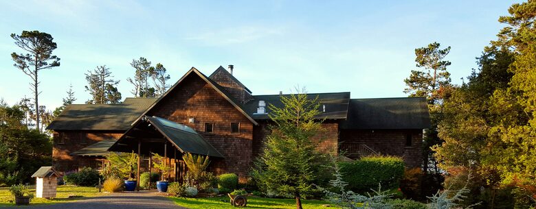 A King Room at the Brewery Gulch Inn & Spa (EH) - Mendocino, California