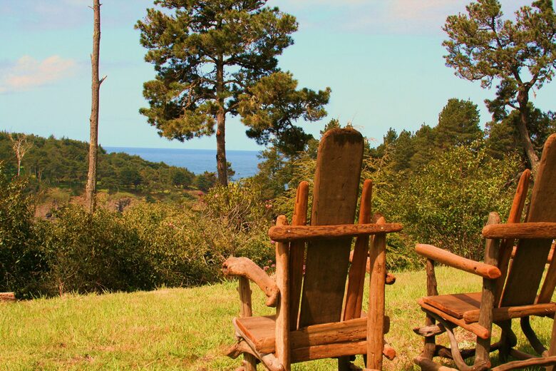 A King Room at the Brewery Gulch Inn & Spa (EH) - Mendocino, California
