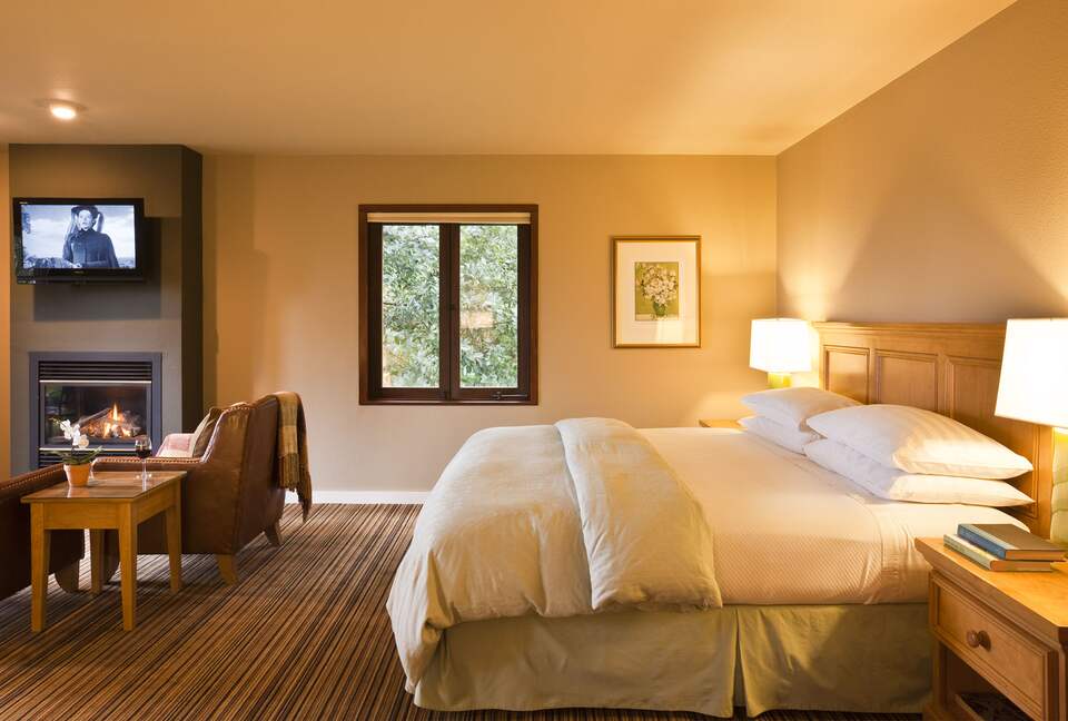 A King Room at the Brewery Gulch Inn & Spa (EH) - Mendocino, California