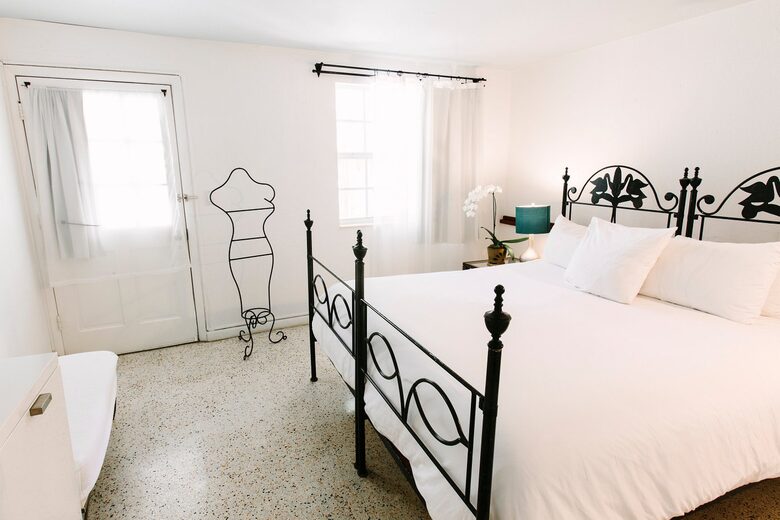 A Suite at Casa Morada (EH) - Islamorada, Florida