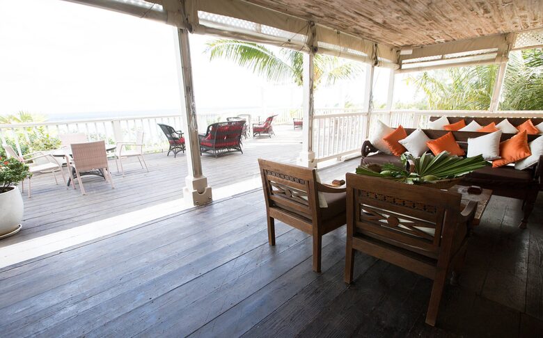 A King Room at A Stone's Throw Away (EH) - Nassau, Bahamas