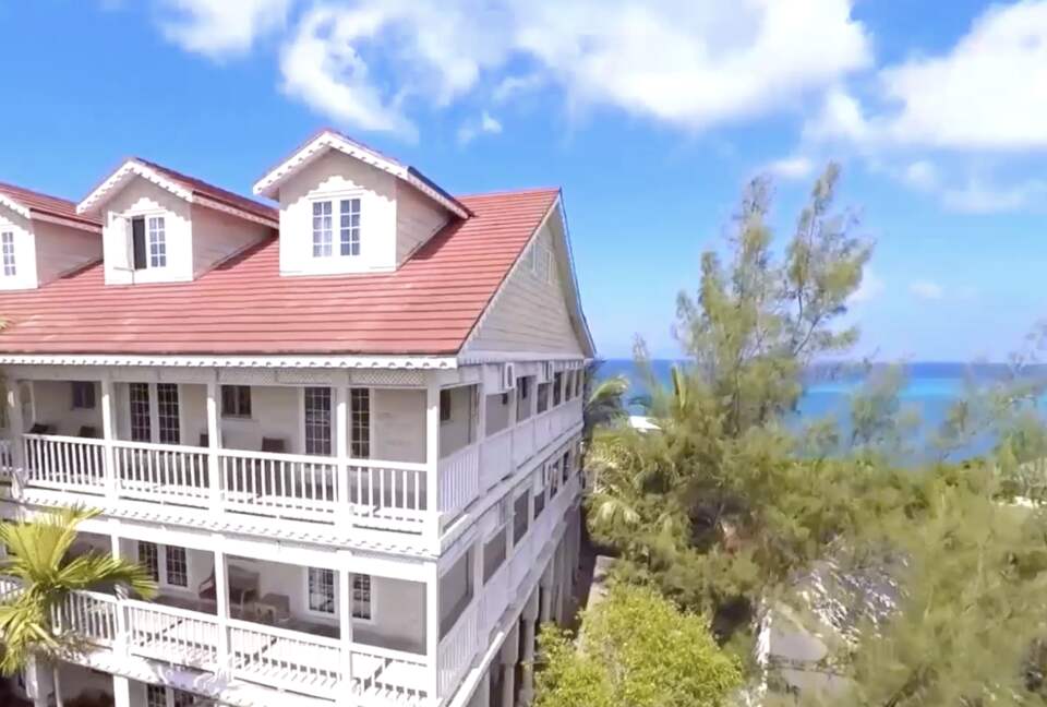 A King Room at A Stone's Throw Away (EH) - Nassau, Bahamas