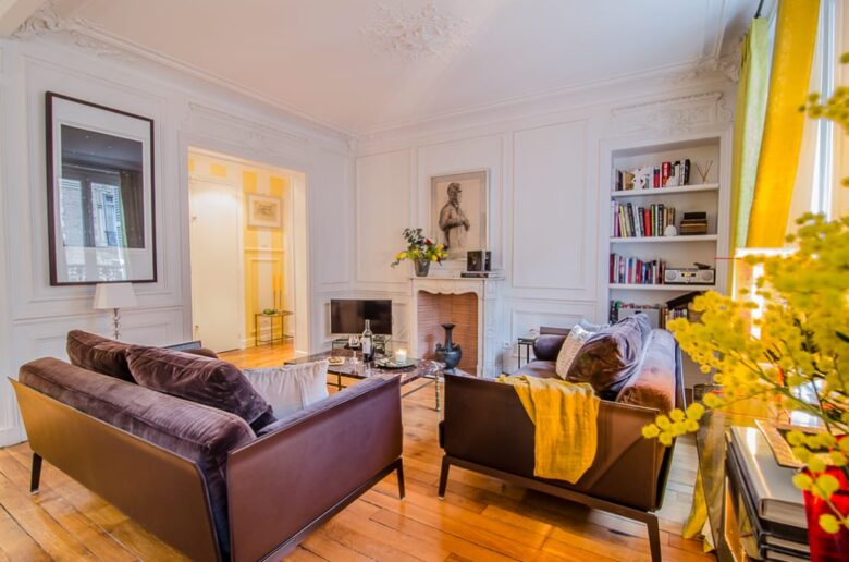 Rue du Four - Paris, France