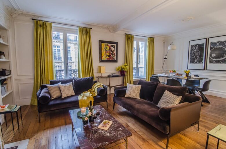 Rue du Four - Paris, France