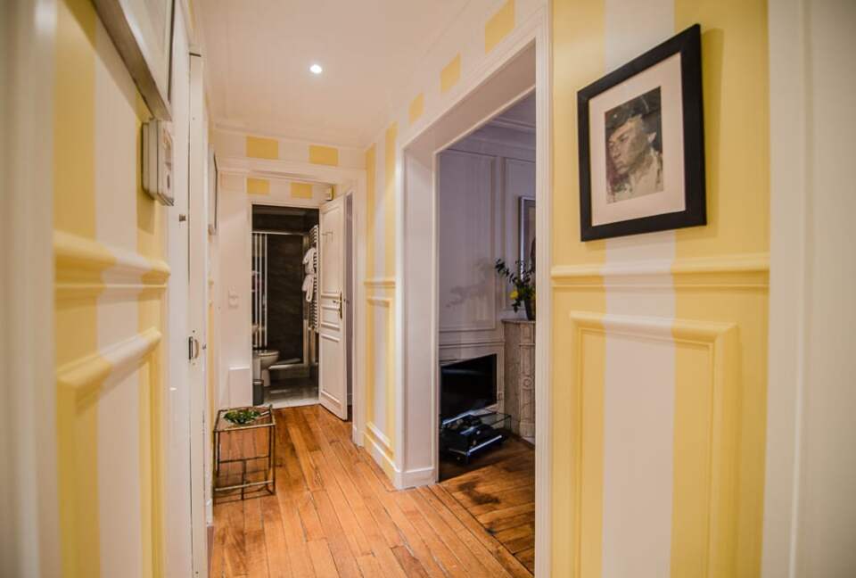 Rue du Four - Paris, France