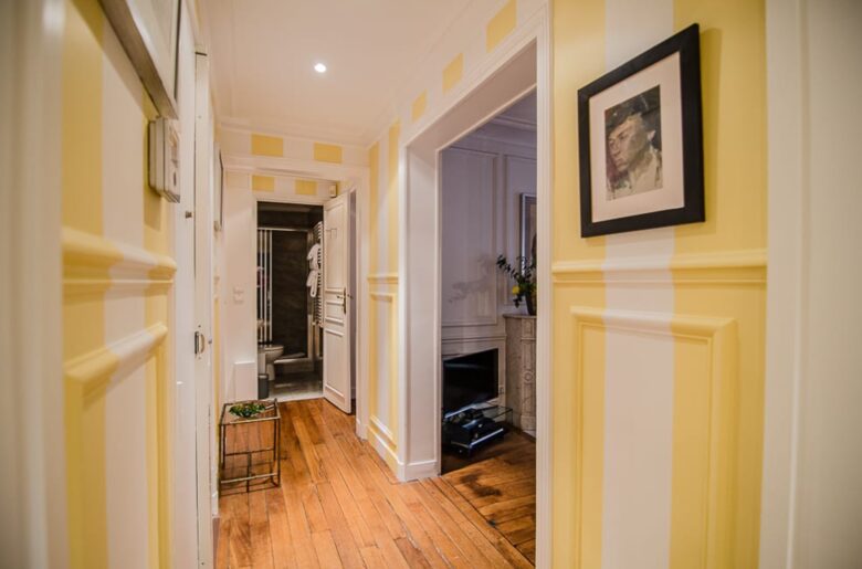 Rue du Four - Paris, France