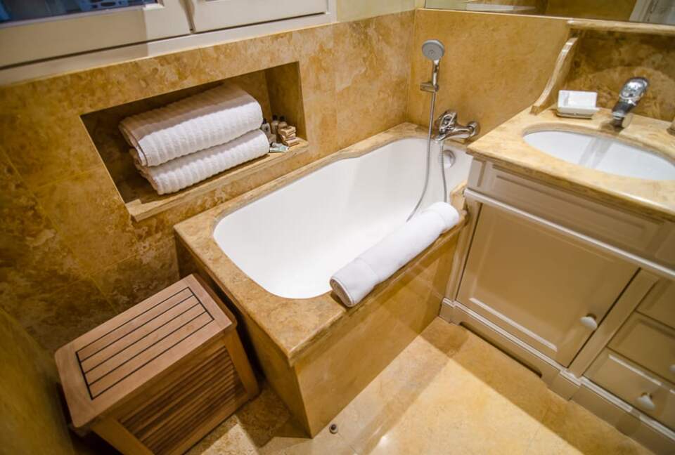 Rue du Four - Paris, France