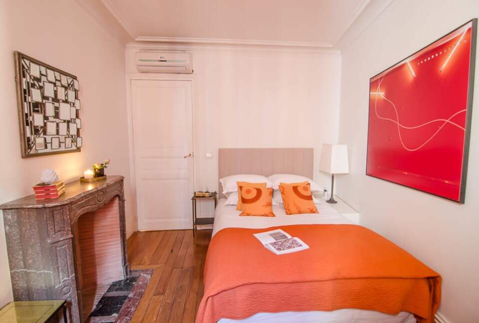 Rue du Four - Paris, France