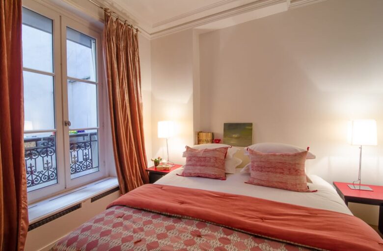 Rue du Four - Paris, France