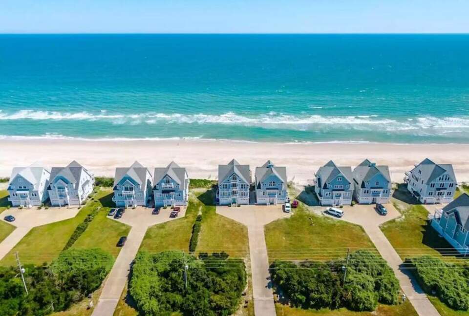 Topsail Beach Oceanfront Escape - North Topsail Island, North Carolina
