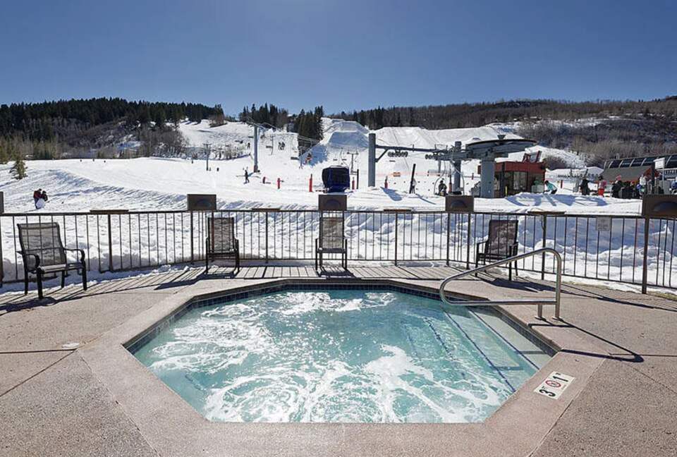 Ski-In/Ski-Out Residence at The Inn at Aspen - Aspen, Colorado