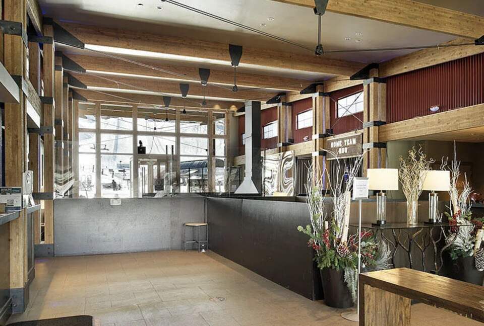 Ski-In/Ski-Out Residence at The Inn at Aspen - Aspen, Colorado