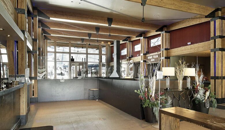 Ski-In/Ski-Out Residence at The Inn at Aspen - Aspen, Colorado