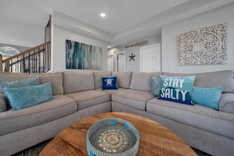 Paradise Lookout Beach Home | Private Heated Pool, 4 min walk to Beach, Amazing Views, Sky Deck - Inlet Beach, Florida