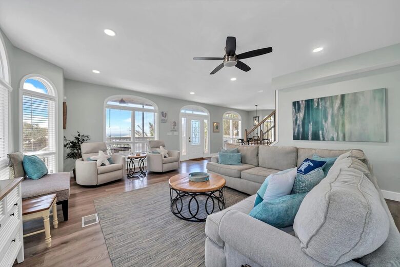 Paradise Lookout Beach Home | Private Heated Pool, 4 min walk to Beach, Amazing Views, Sky Deck - Inlet Beach, Florida