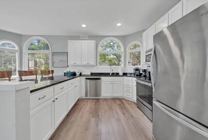 Paradise Lookout Beach Home | Private Heated Pool, 4 min walk to Beach, Amazing Views, Sky Deck - Inlet Beach, Florida