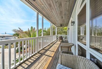 Paradise Lookout Beach Home | Private Heated Pool, 4 min walk to Beach, Amazing Views, Sky Deck - Inlet Beach, Florida