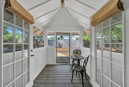 Paradise Lookout Beach Home | Private Heated Pool, 4 min walk to Beach, Amazing Views, Sky Deck - Inlet Beach, Florida