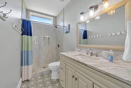 Paradise Lookout Beach Home | Private Heated Pool, 4 min walk to Beach, Amazing Views, Sky Deck - Inlet Beach, Florida