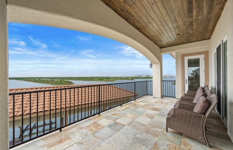 Harborwalk Bay House | Waterfront with Dock, Elevator, Golf Cart, and More - Hitchcock, Texas