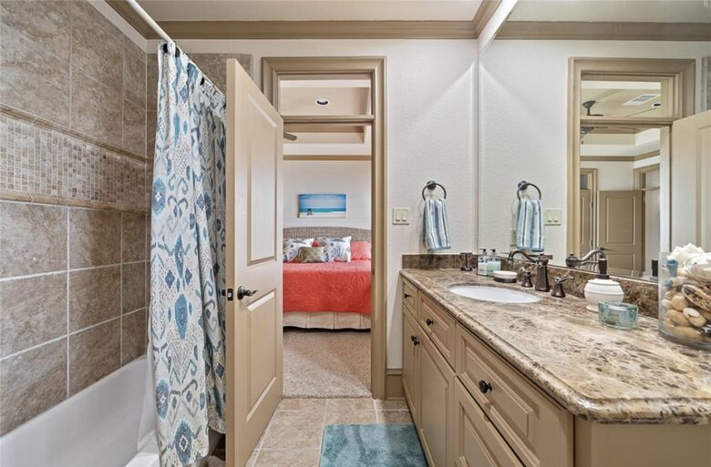Harborwalk Bay House | Waterfront with Dock, Elevator, Golf Cart, and More - Hitchcock, Texas