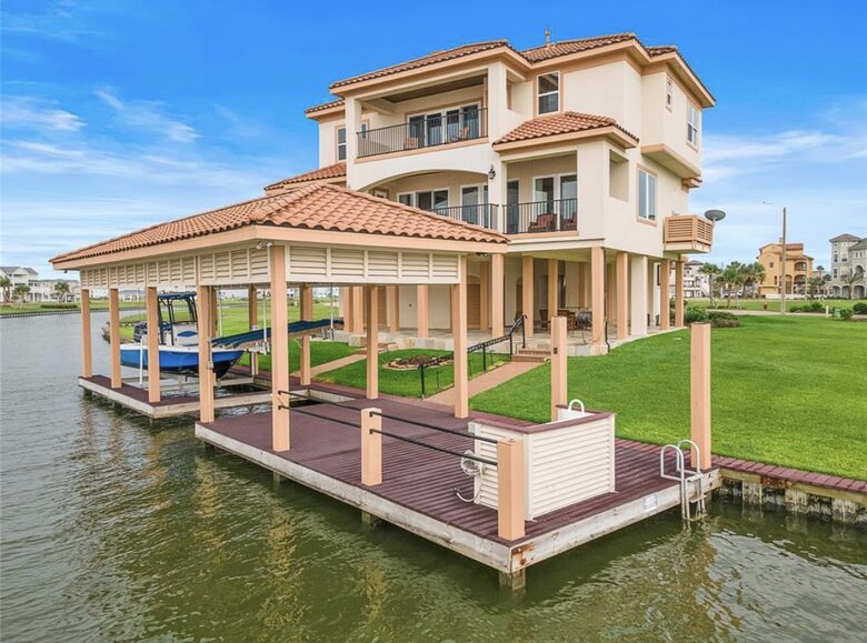 Harborwalk Bay House | Waterfront with Dock, Elevator, Golf Cart, and More - Hitchcock, Texas