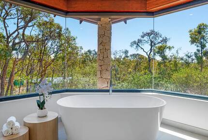 Caves Manor - Margaret River, Australia