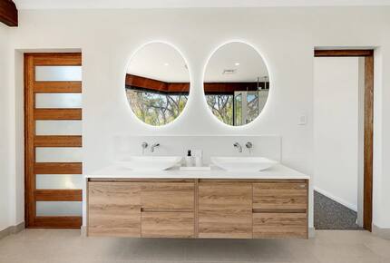 Caves Manor - Margaret River, Australia