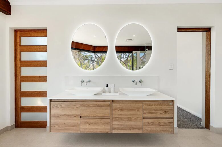 Caves Manor - Margaret River, Australia