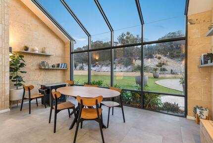 Caves Manor - Margaret River, Australia