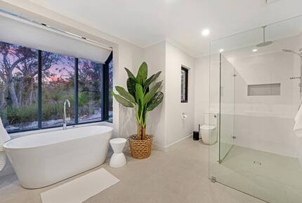 Caves Manor - Margaret River, Australia