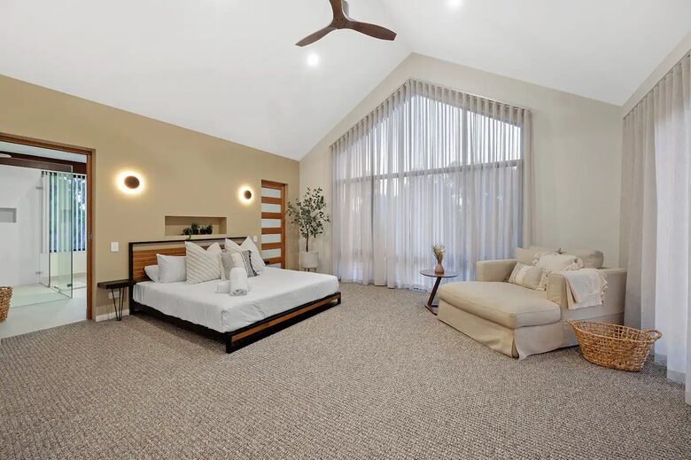 Caves Manor - Margaret River, Australia