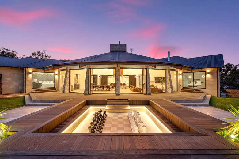 Caves Manor - Margaret River, Australia