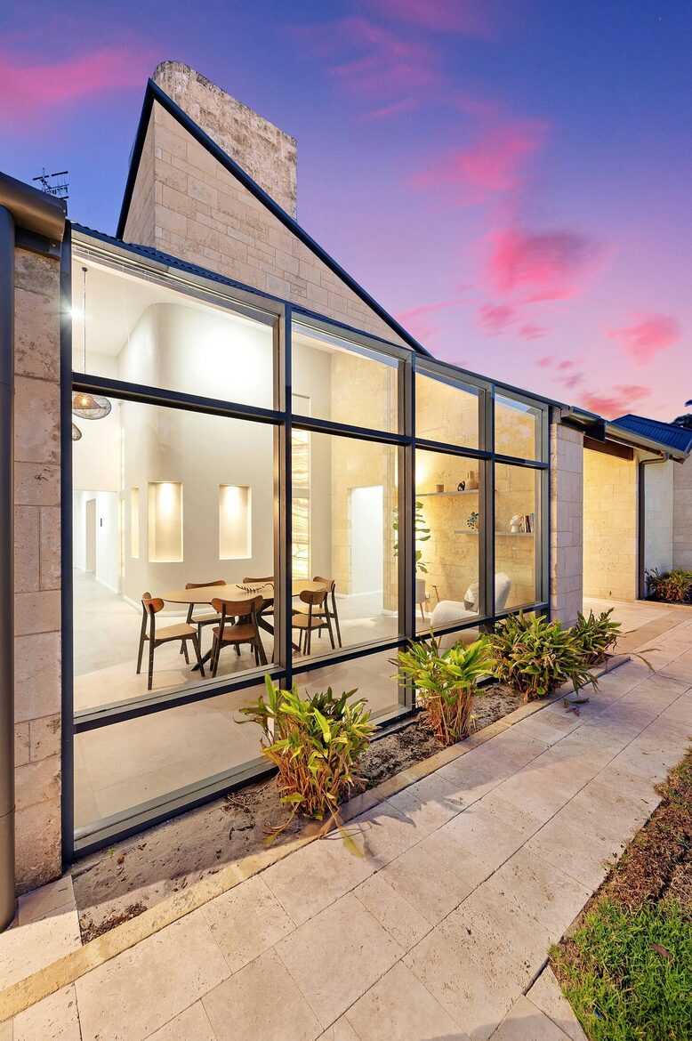 Caves Manor - Margaret River, Australia